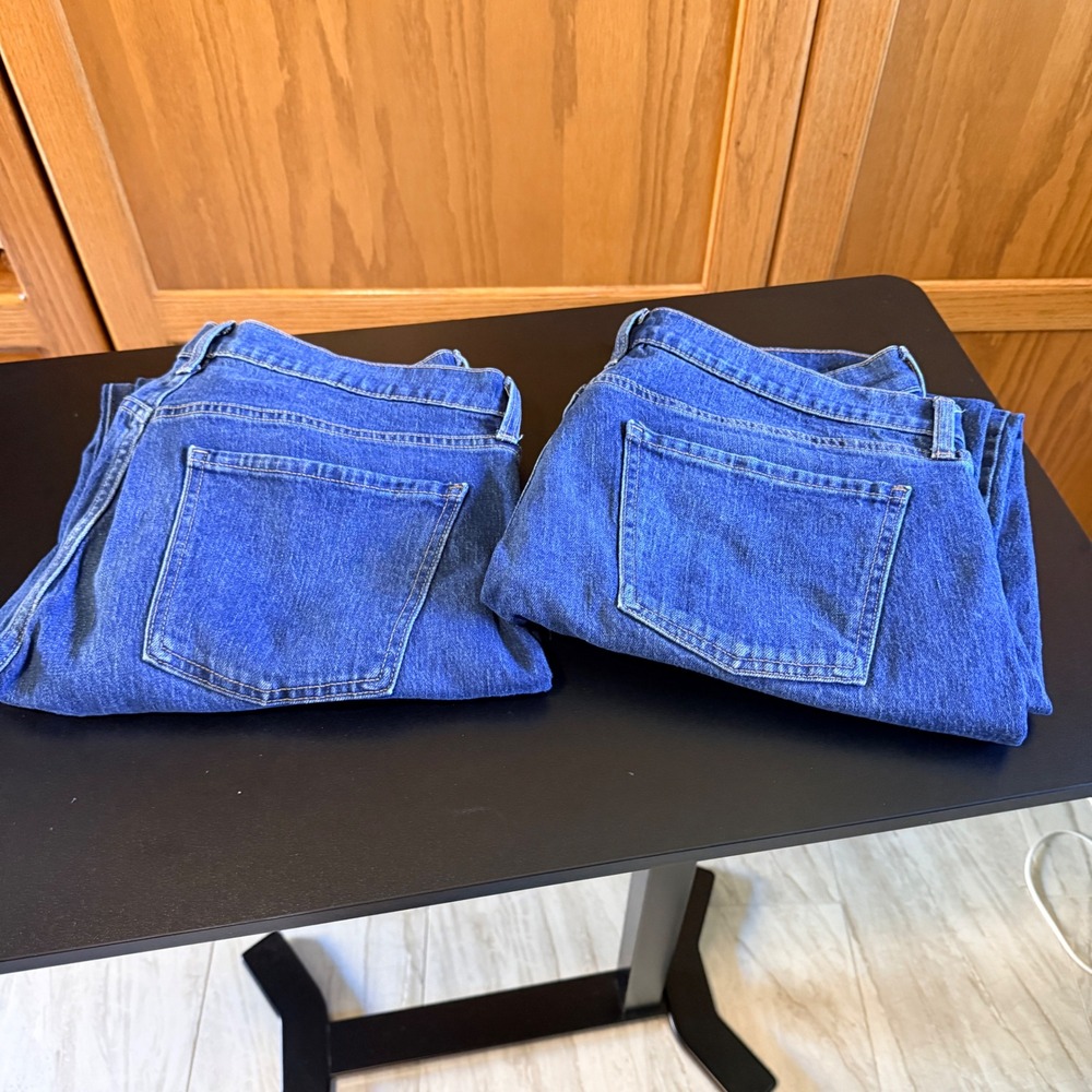 Old Navy 2 Pair Wow Boyfriend Jeans 14 Petite Blue Excellent‎ Mid-Rise Straight